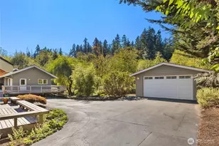 7183 NE Eagle Harbor Dr NE, Bainbridge Island, WA 98110 - Photo 5