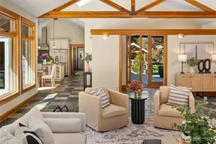 7183 NE Eagle Harbor Dr NE, Bainbridge Island, WA 98110 - Photo 11