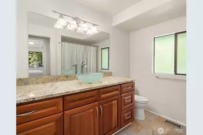 19516 SE 23rd Street, Sammamish, WA 98075 - Photo 15