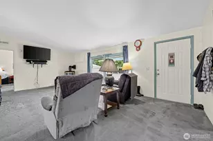 104 Green Ln, Onalaska, WA 98570 - Photo 9
