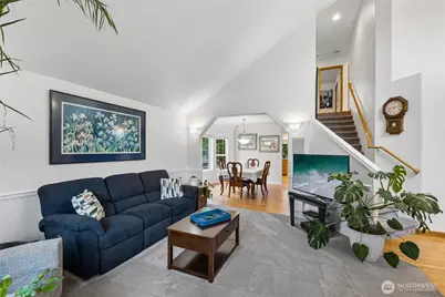 5718 Hillpointe Circle, Lynnwood, WA 98037 - Photo 5