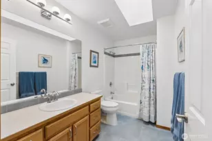 5718 Hillpointe Cir, Lynnwood, WA 98037 - Photo 29