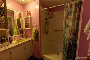 5900 64th St NE, Marysville, WA 98270 - Photo 13
