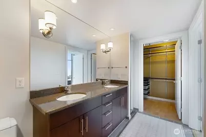 2720 3rd Avenue #1002, Seattle, WA 98121 - Photo 11