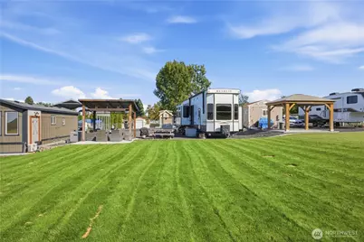 8206 Desert Greens Lp SE, Othello, WA 99344 - Photo 5
