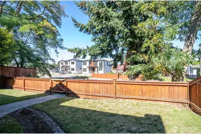 5210 N 46th Street, Tacoma, WA 98407 - Photo 3
