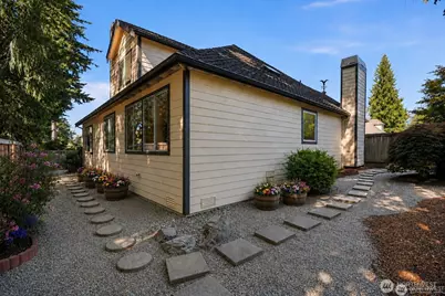 4649 244th Place SE, Sammamish, WA 98029 - Photo 39