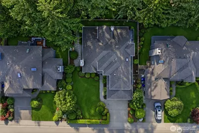 4649 244th Place SE, Sammamish, WA 98029 - Photo 3