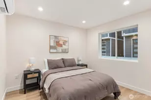 13321 3rd Ave NE, Seattle, WA 98125 - Photo 5