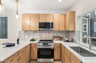 13321 3rd Ave NE, Seattle, WA 98125 - Photo 19