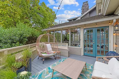 419 Wheeler Street, Seattle, WA 98109 - Photo 31