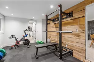 419 Wheeler St, Seattle, WA 98109 - Photo 29