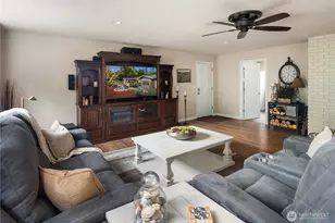 8807 Danforth St NW, Gig Harbor, WA 98329 - Photo 17