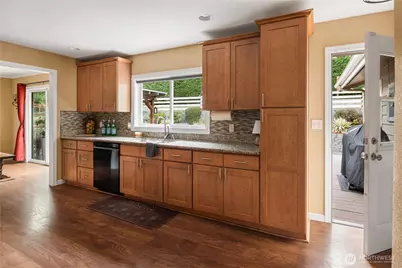 8807 Danforth Street NW, Gig Harbor, WA 98329 - Photo 11