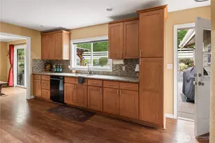 8807 Danforth St NW, Gig Harbor, WA 98329 - Photo 11