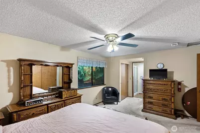 4417 NW Cascade Street, Silverdale, WA 98383 - Photo 13