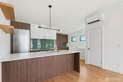 2609 31st Avenue W #A, Seattle, WA 98199 - Photo 13