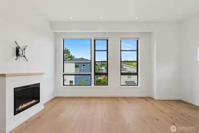 2609 31st Avenue W #A, Seattle, WA 98199 - Photo 9