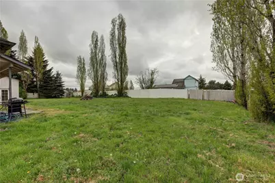 18005 Iris Place SW, Rochester, WA 98579 - Photo 17