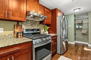 2526 204th St SW, Lynnwood, WA 98036 - Photo 19