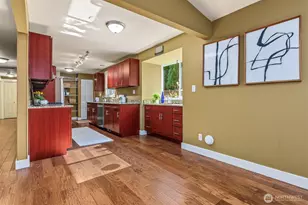 2526 204th St SW, Lynnwood, WA 98036 - Photo 17
