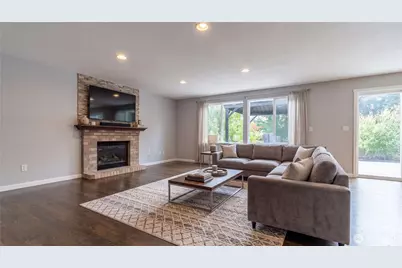 12835 SE 176th Street, Renton, WA 98058 - Photo 3