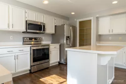 12835 SE 176th Street, Renton, WA 98058 - Photo 9