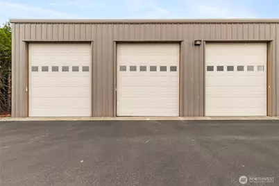 2305 Leatherwood Dr. #2, Lynden, WA 98264 - Photo 7