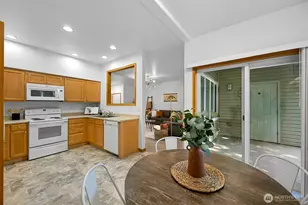 1305 Boon St, Sumas, WA 98295 - Photo 9