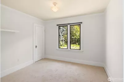 3838 38th Avenue S, Seattle, WA 98118 - Photo 11