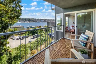 1758 Dexter Ave N, Seattle, WA 98109 - Photo 9