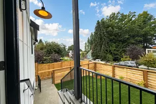 5402 20th Ave S, Seattle, WA 98108 - Photo 3