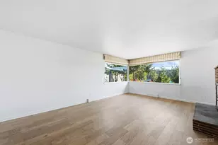 5203 56th Ave S, Seattle, WA 98118 - Photo 13