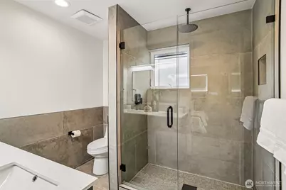 731 S Southern Street #6, Seattle, WA 98108 - Photo 19