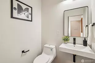731 S Southern St, Seattle, WA 98108 - Photo 27