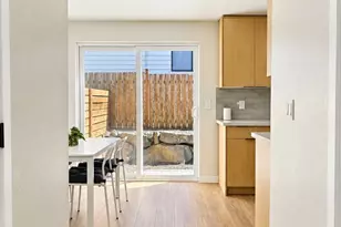 1220 N 137th St, Seattle, WA 98133 - Photo 3