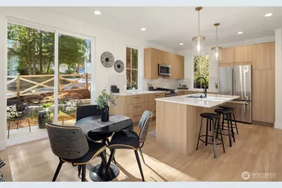11810 NE 103rd Place, Kirkland, WA 98033 - Photo 5