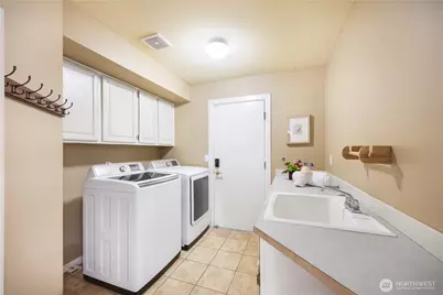 2636 232nd Place SE, Sammamish, WA 98075 - Photo 29