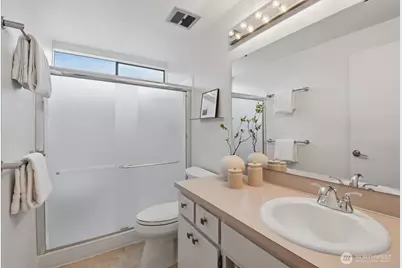 17816 NE 12th Street, Bellevue, WA 98008 - Photo 17