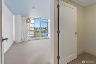 320 Washington Ave, Bremerton, WA 98337 - Photo 17
