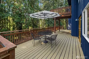 9565 NE Daniel Ct, Bainbridge Island, WA 98110 - Photo 33