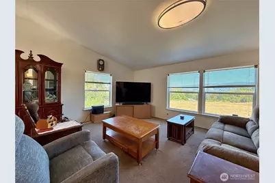 451 Green Mountain Road, Mossyrock, WA 98564 - Photo 3