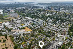 2732 NE 54th St, Seattle, WA 98105 - Photo 33