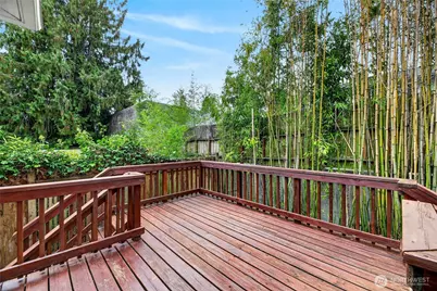 2732 NE 54th Street, Seattle, WA 98105 - Photo 9