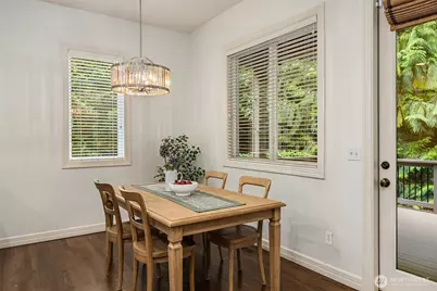 4963 162nd Place SE, Bellevue, WA 98006 - Photo 9