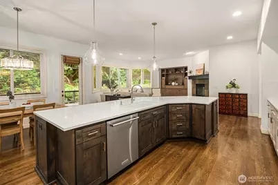 4963 162nd Place SE, Bellevue, WA 98006 - Photo 13