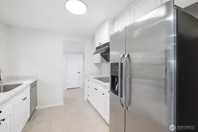 12243 16th Avenue S, Seattle, WA 98168 - Photo 11