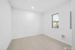 12243 16th Ave S, Seattle, WA 98168 - Photo 17