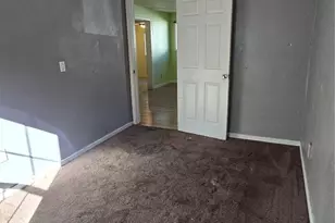 307 W Summa St, Centralia, WA 98531 - Photo 13