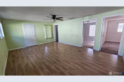 307 W Summa Street, Centralia, WA 98531 - Photo 5